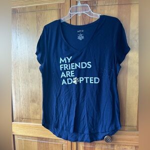Women’s Apt. 9 Navy Animal Theme V-Neck Tee Size L